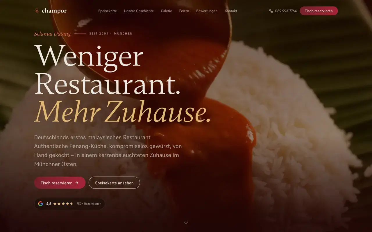 Warmer Auftritt für ein malaysisches Restaurant in München